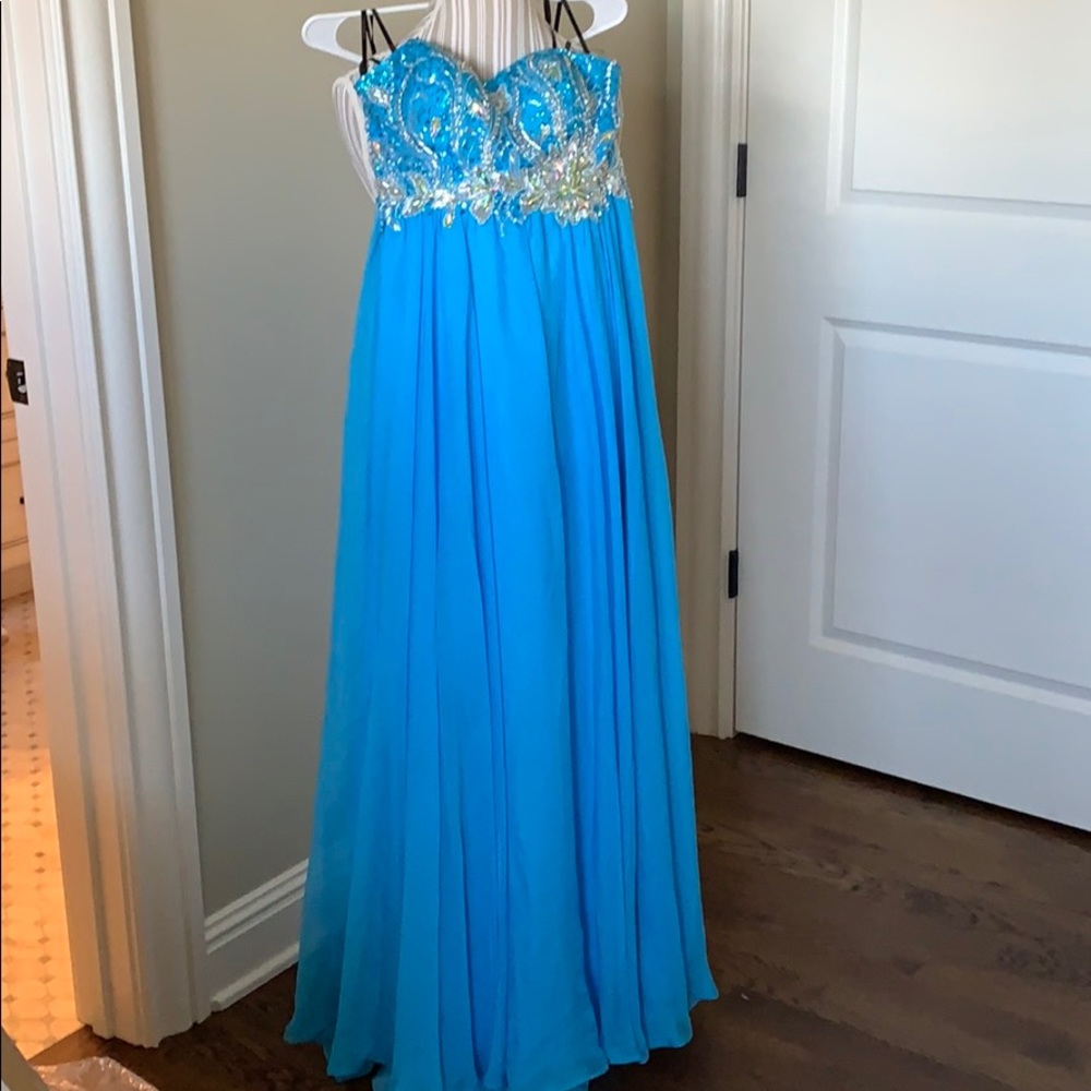 Prom dress